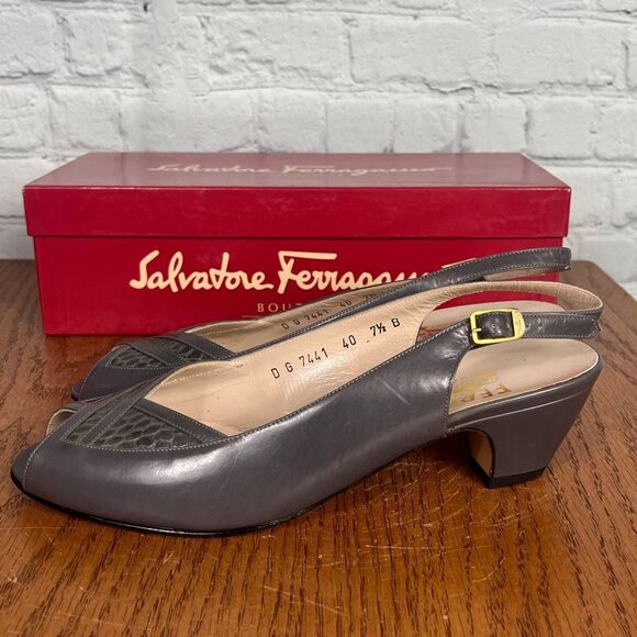 Vintage Salvatore Ferragamo Gray Slingback Open Toe Pump Low Heel Women's 7.5 - Picture 4 of 9
